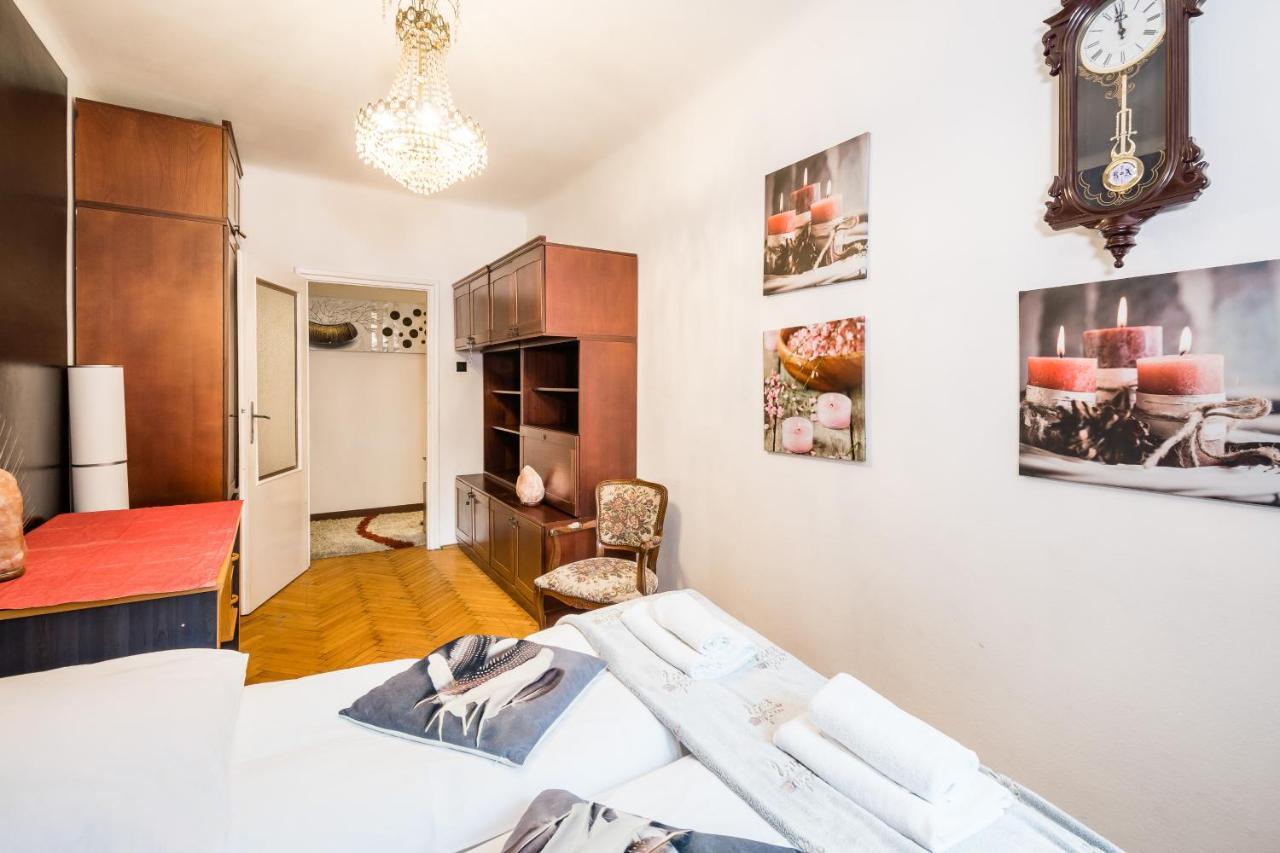 Apartament Debnicki Wawelofts Cracovia Exterior foto